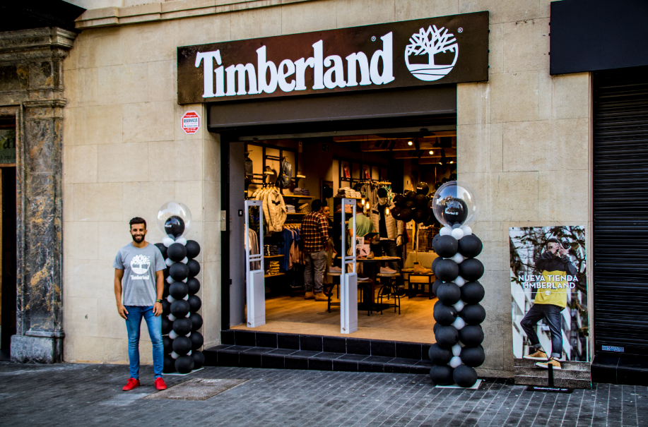 septiembre Sin personal abrazo Una nueva tienda Timberland oficial llega a Santa Cruz de Tenerife ...